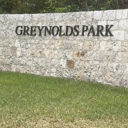 1300 NE Miami Gardens Dr #609E Miami, FL 33179