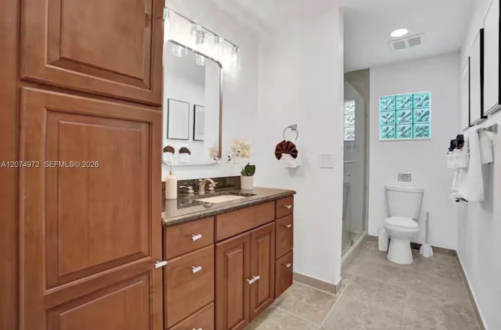11155 SW 40th St Davie, FL 33328