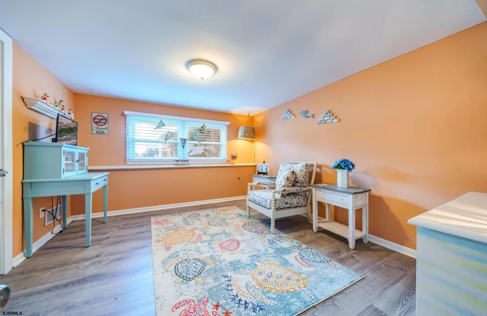 7 Vassar Dr Somers Point, NJ 08244