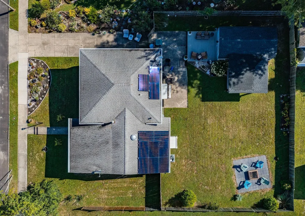 7 Vassar Dr Somers Point, NJ 08244