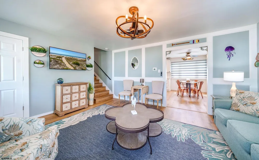 7 Vassar Dr Somers Point, NJ 08244
