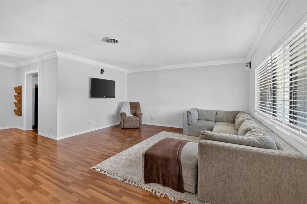 308 SE 2nd Street Deerfield Beach, FL 33441