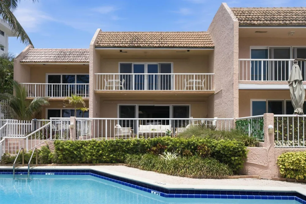 1173 HILLSBORO MILE #2-2 Hillsboro Beach, FL 33062