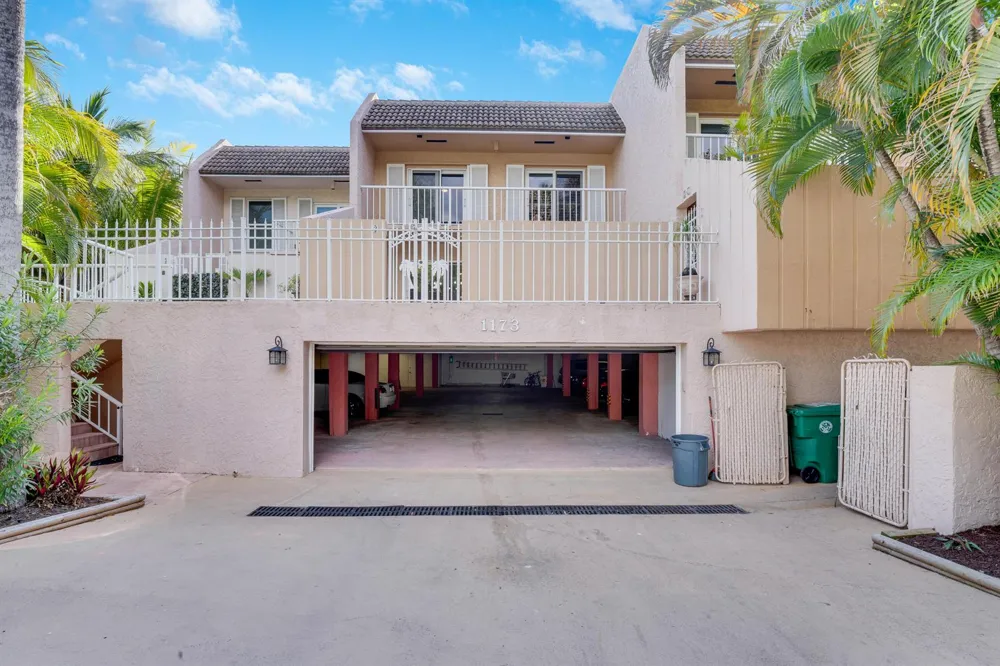 1173 HILLSBORO MILE #2-2 Hillsboro Beach, FL 33062