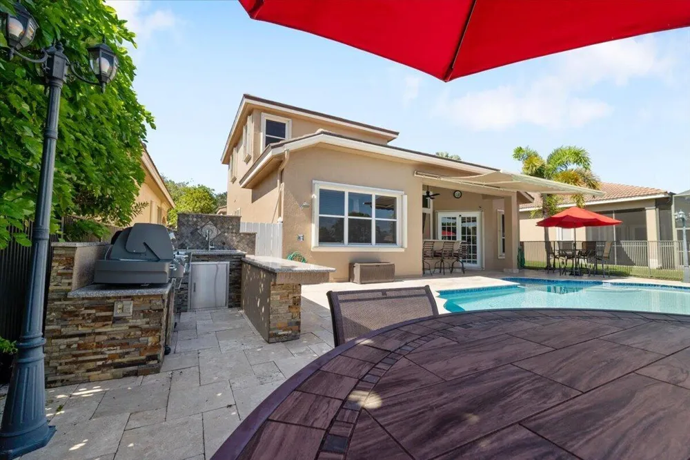 12390 NW 78TH Manor Parkland, FL 33076