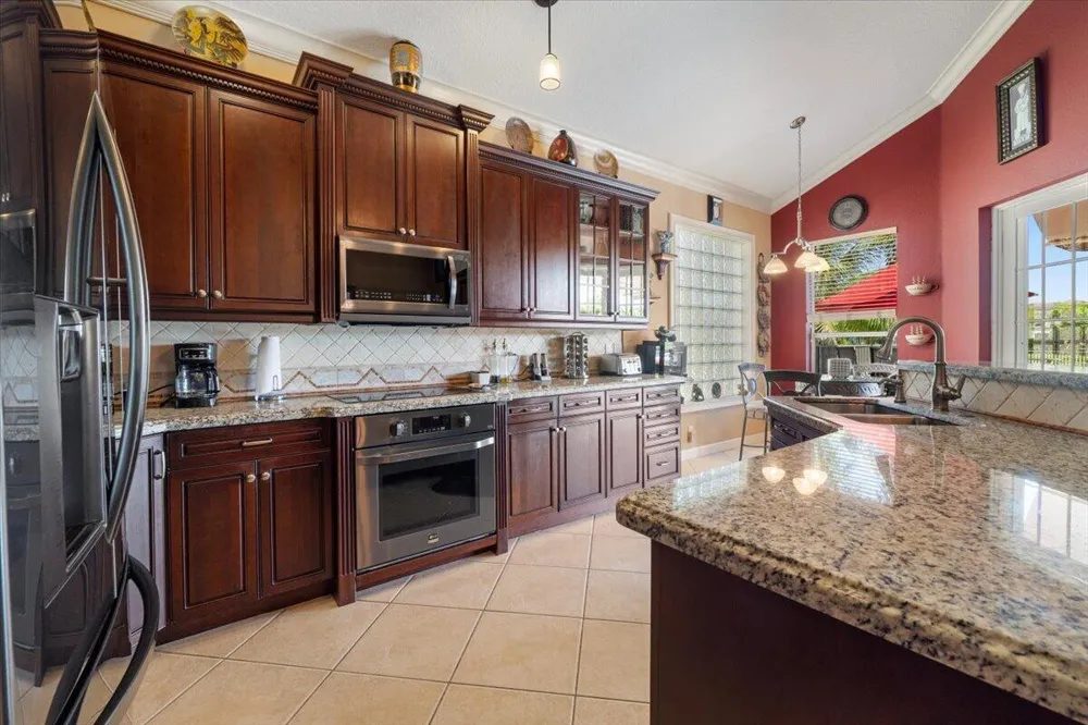 12390 NW 78TH Manor Parkland, FL 33076