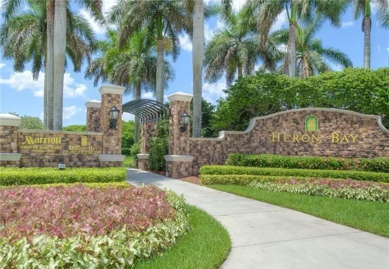 12390 NW 78TH Manor Parkland, FL 33076