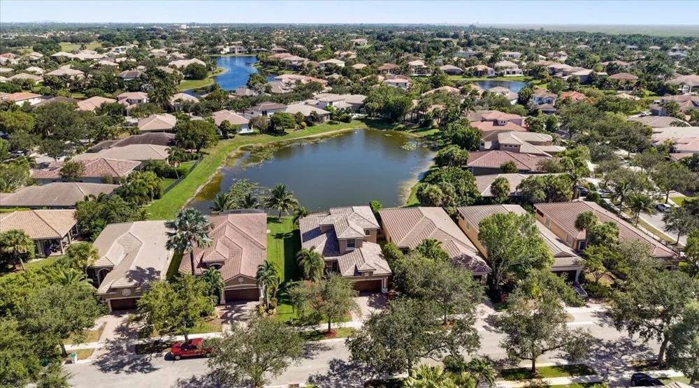 12390 NW 78TH Manor Parkland, FL 33076