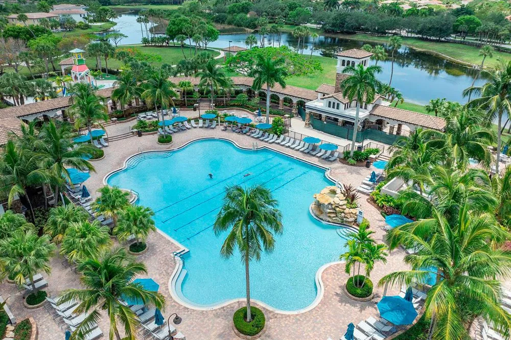 12390 NW 78TH Manor Parkland, FL 33076