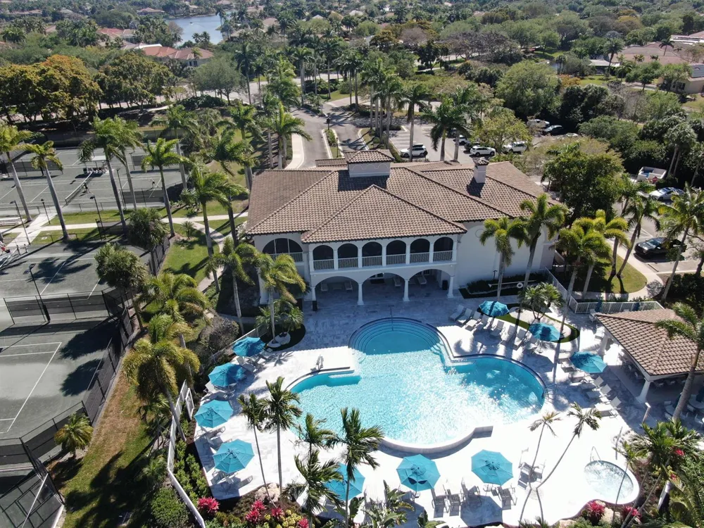 12390 NW 78TH Manor Parkland, FL 33076