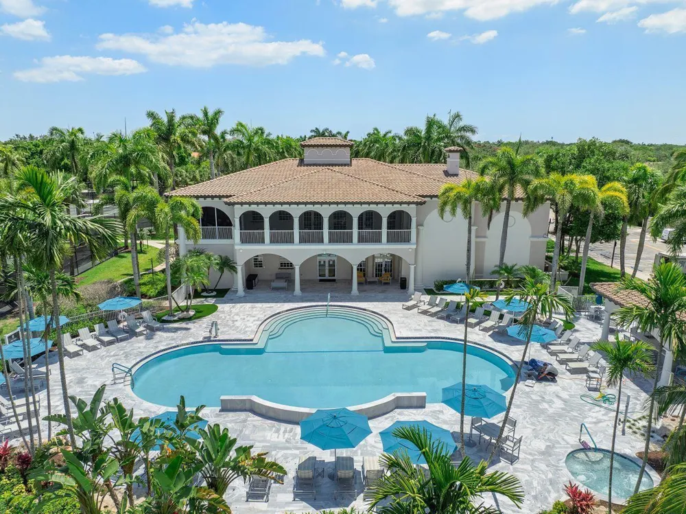 12390 NW 78TH Manor Parkland, FL 33076