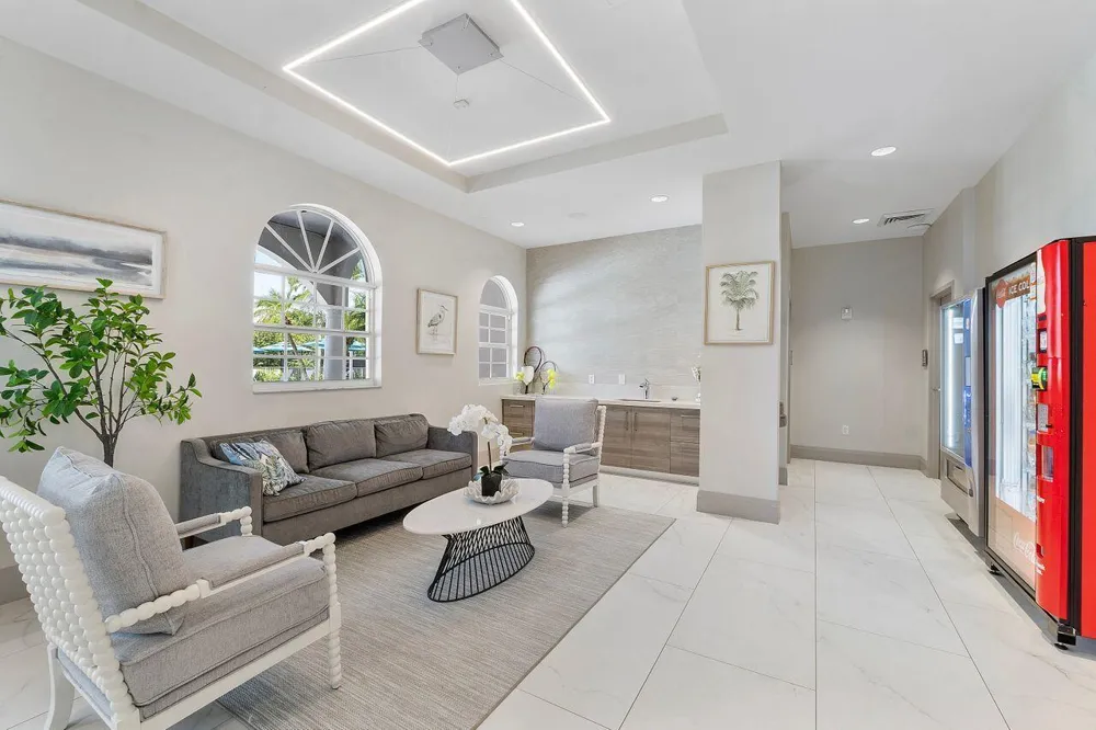 12390 NW 78TH Manor Parkland, FL 33076