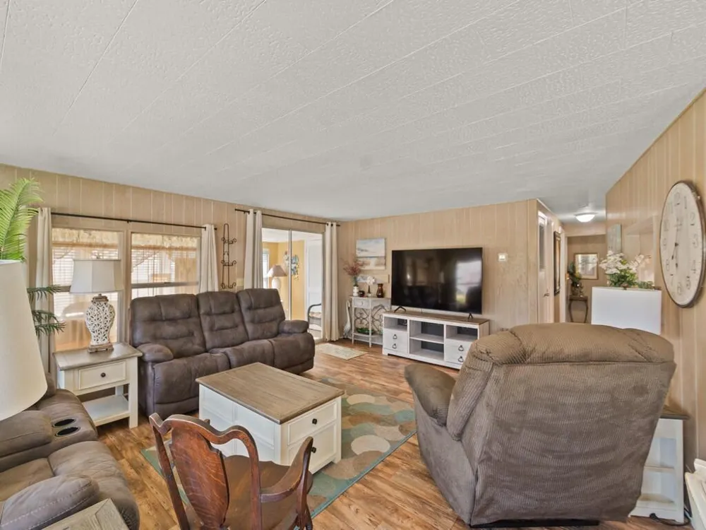 58 Village Lane Jensen Beach, FL 34957