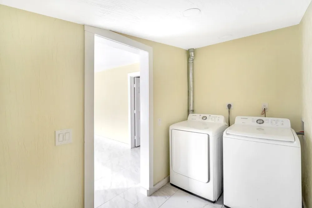 4389 BELLEWOOD STREET Palm Beach Gardens, FL 33410