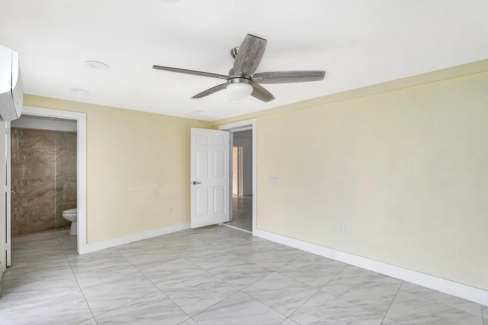 4389 BELLEWOOD STREET Palm Beach Gardens, FL 33410