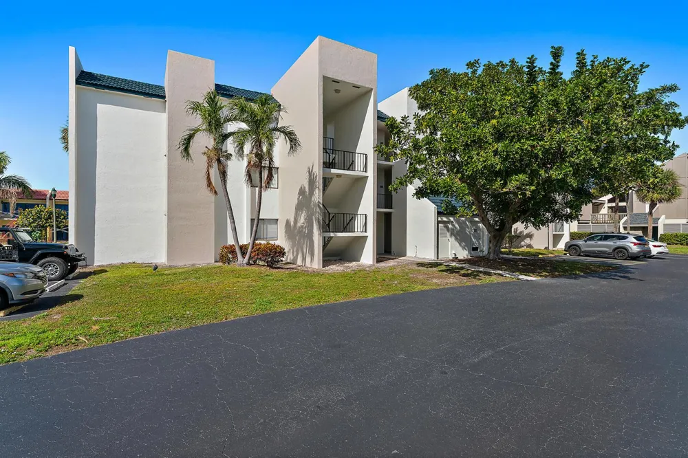 1605 S Us Highway 1 #V6-104 Jupiter, FL 33477