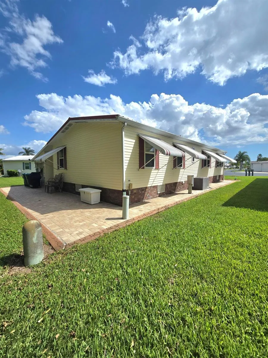 1613 SW 35TH CIRCLE Okeechobee, FL 34974