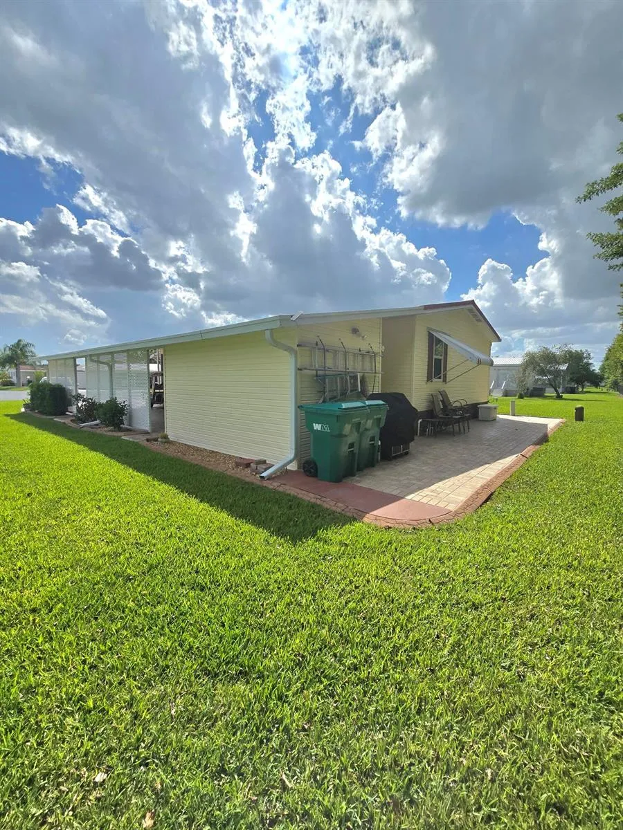 1613 SW 35TH CIRCLE Okeechobee, FL 34974
