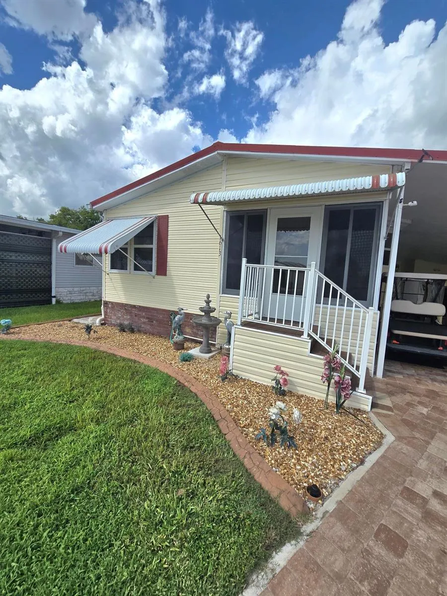 1613 SW 35TH CIRCLE Okeechobee, FL 34974
