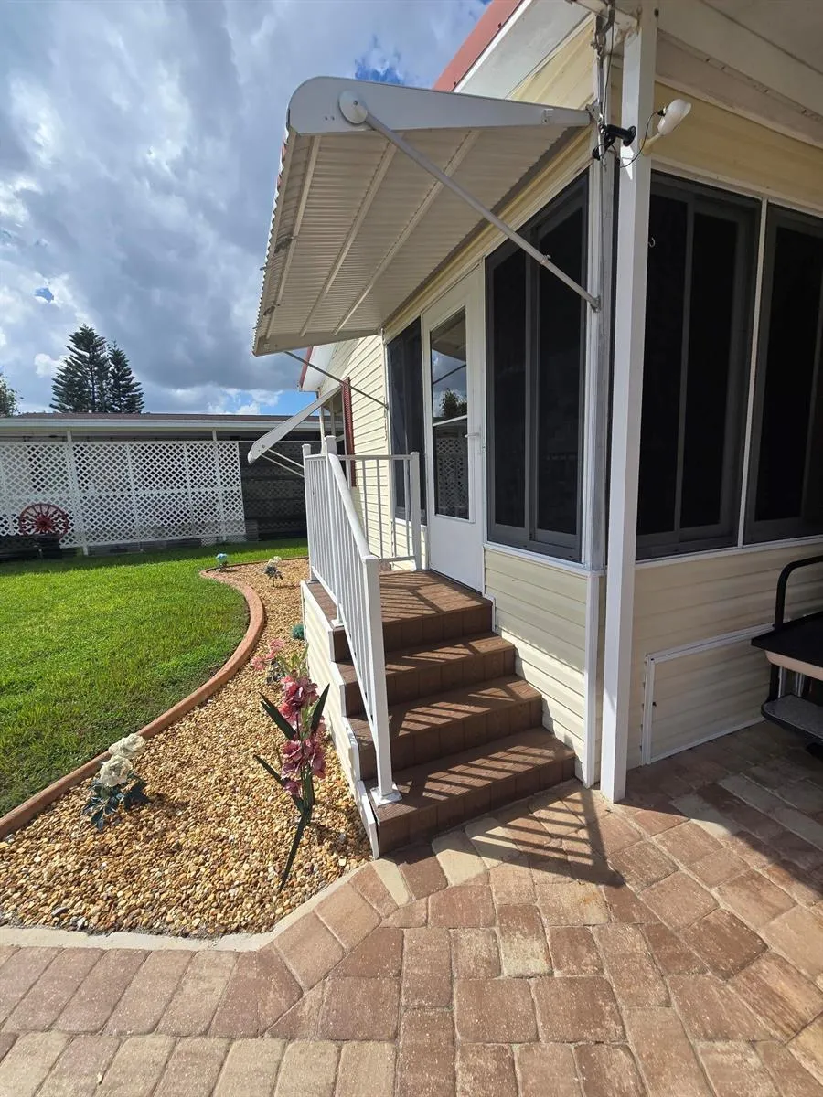 1613 SW 35TH CIRCLE Okeechobee, FL 34974