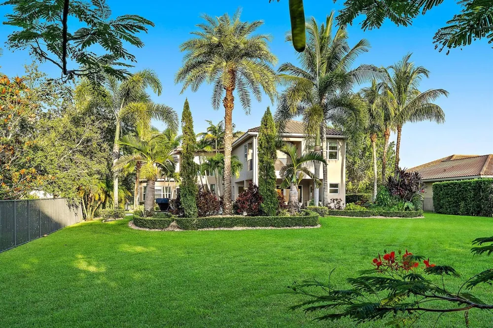 7795 Eden Ridge Way Palm Beach Gardens, FL 33412