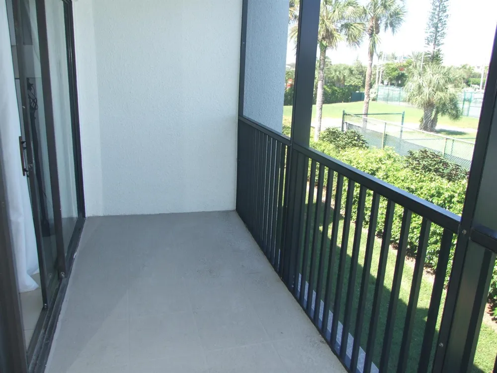 1605 US-1 #V4 203 Jupiter, FL 33477