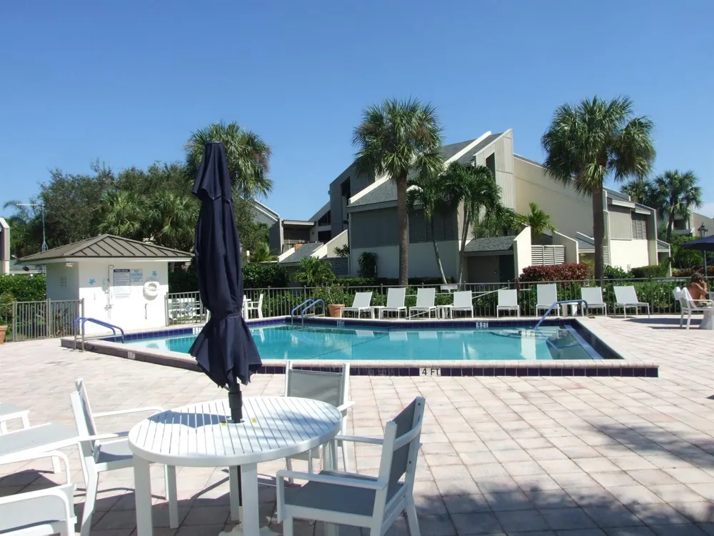 1605 US-1 #V4 203 Jupiter, FL 33477
