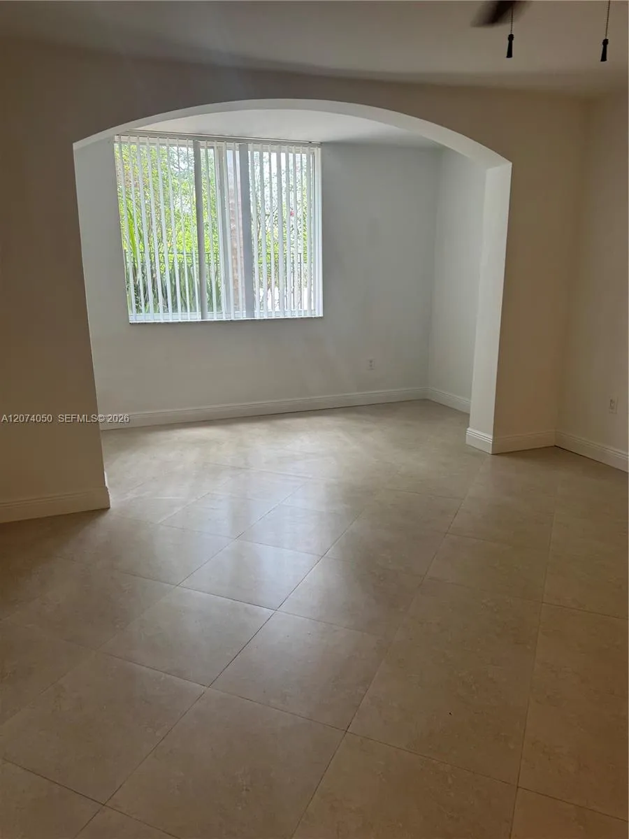 800 Scotia Dr #103 Hypoluxo, FL 33462