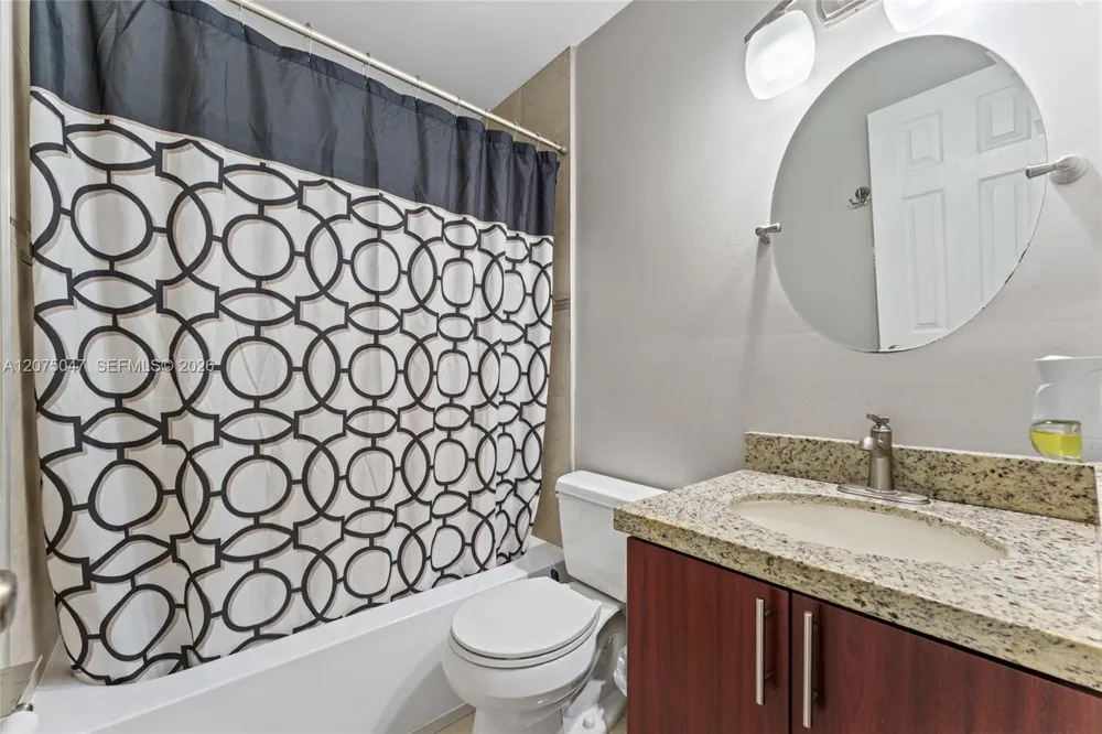 6416 Franklin St Hollywood, FL 33024