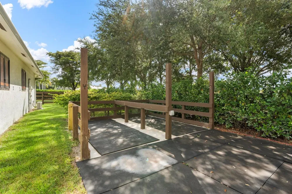 14492 Equestrian Way Wellington, FL 33414