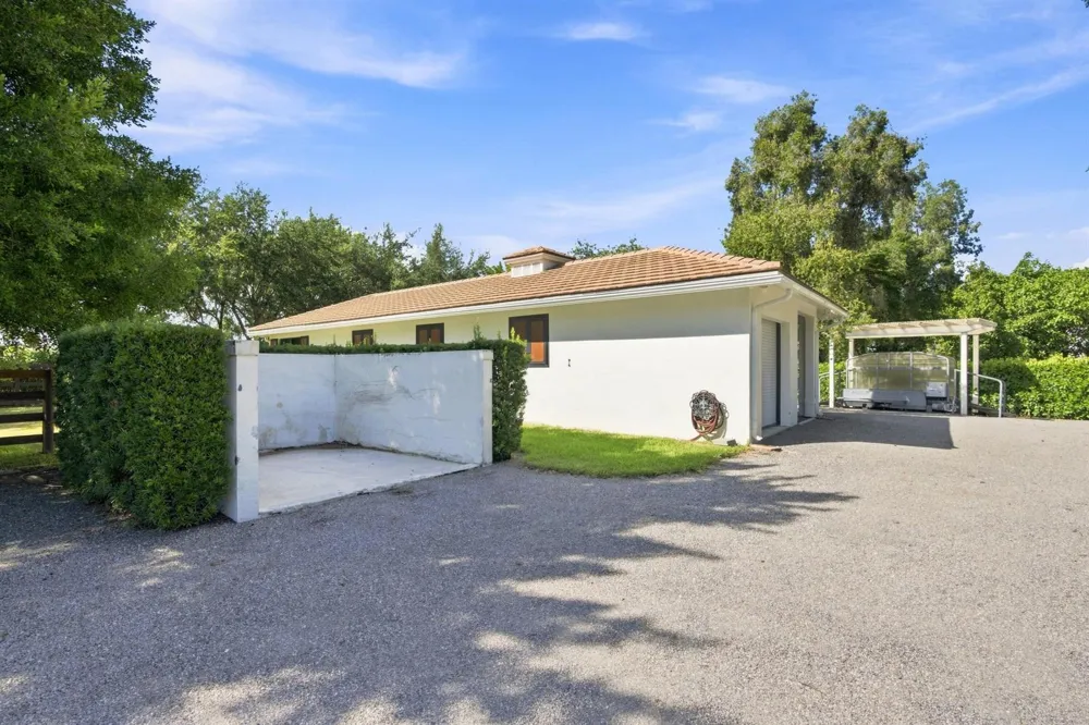 14492 Equestrian Way Wellington, FL 33414
