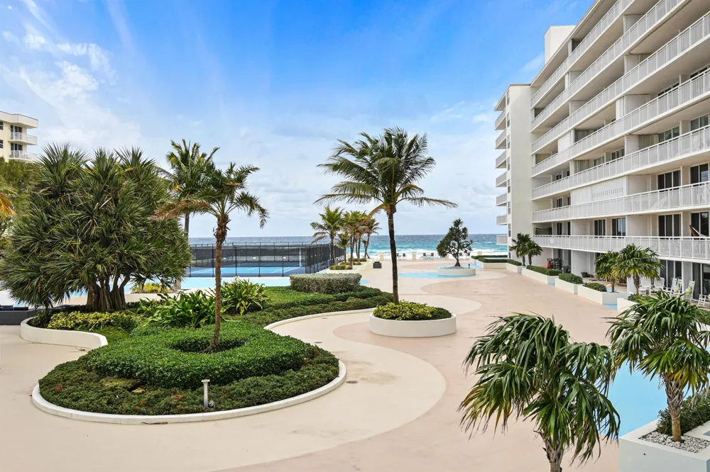 3546 S Ocean Boulevard #322 South Palm Beach, FL 33480