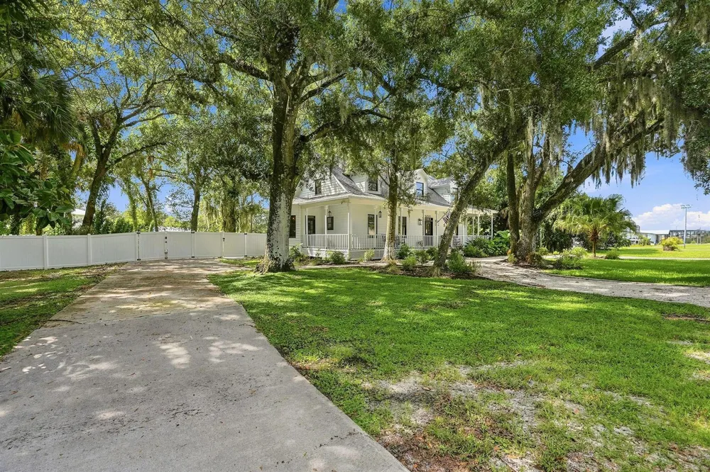 5010 ABACA DRIVE Fort Pierce, FL 34951