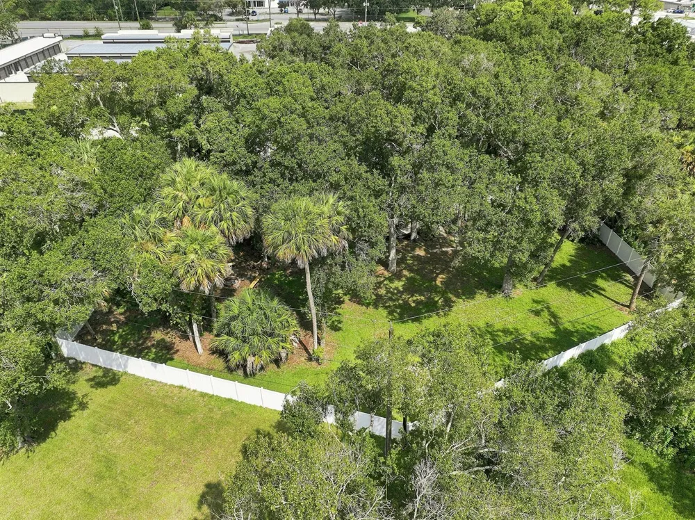 5010 ABACA DRIVE Fort Pierce, FL 34951