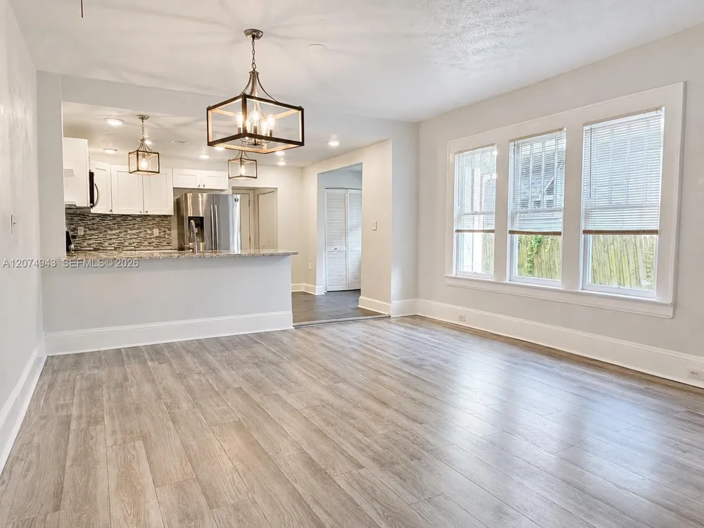 747 WEST STREET Jacksonville, FL 32204