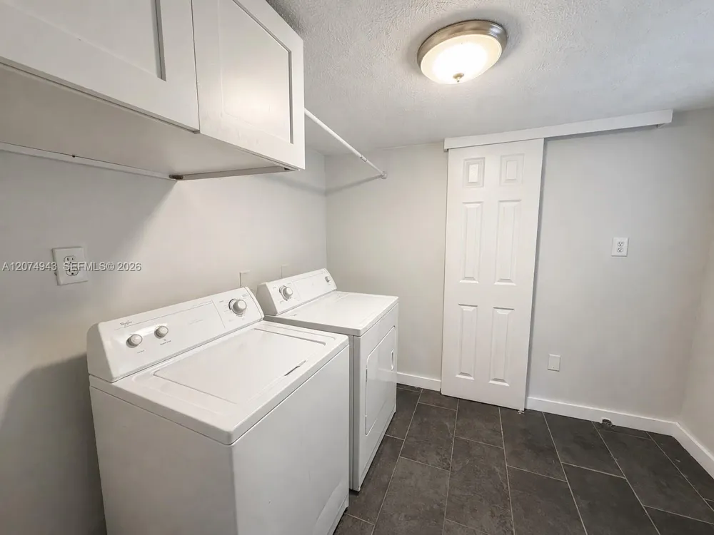 747 WEST STREET Jacksonville, FL 32204