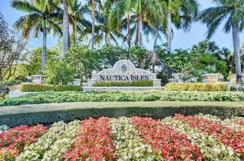 5088 NORTHERN LIGHTS DRIVE