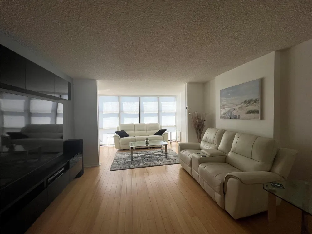 800 Parkview Drive Hallandale Beach, FL 33009