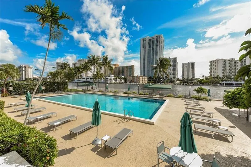 800 Parkview Drive Hallandale Beach, FL 33009