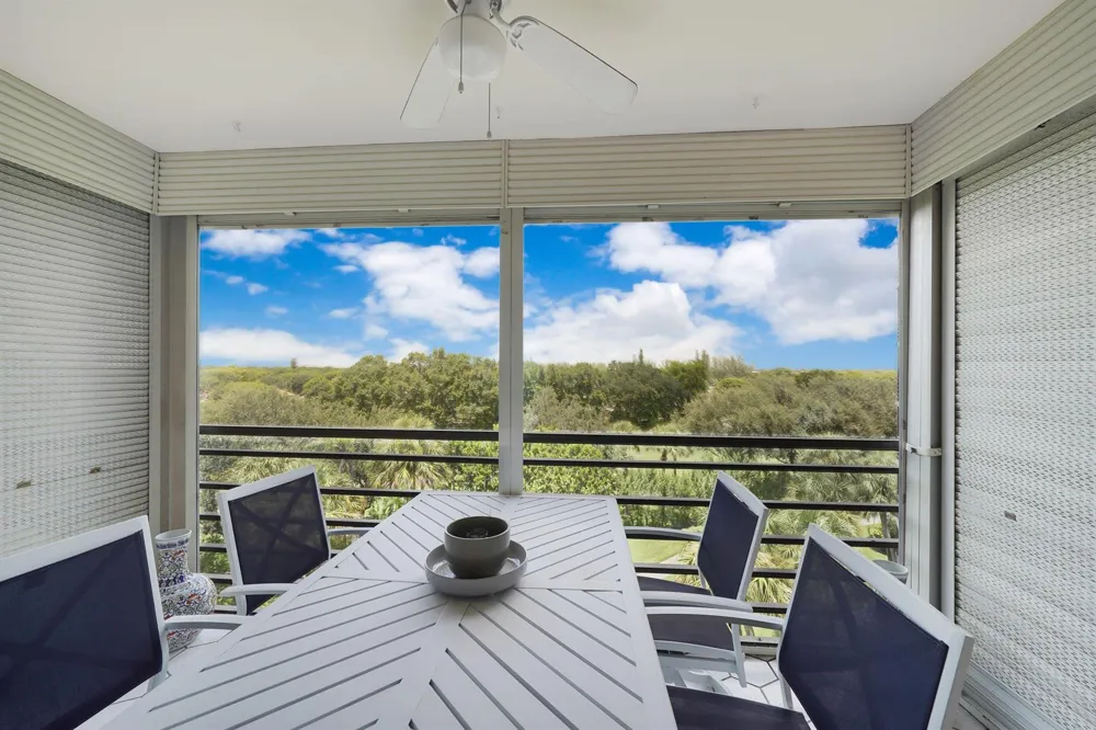 1400 Saint Charles Place #624 Pembroke Pines, FL 33026