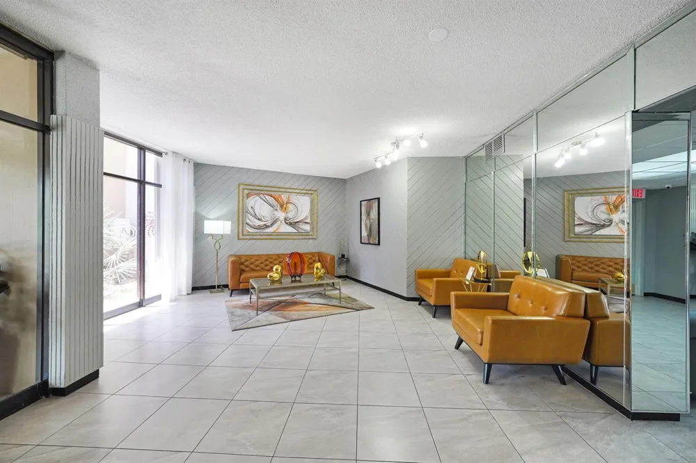 1400 Saint Charles Place #624 Pembroke Pines, FL 33026