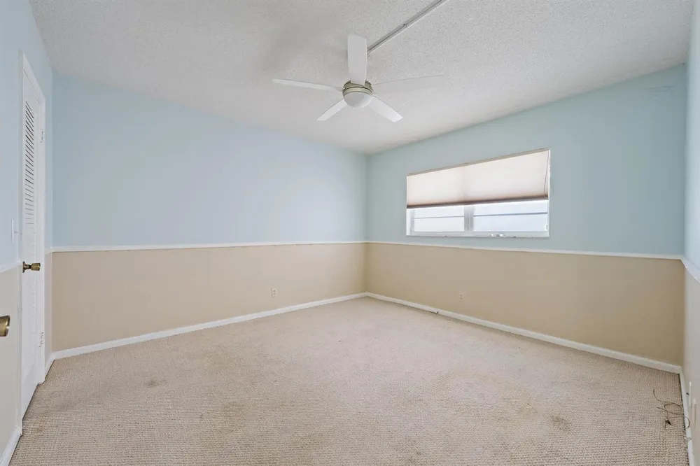 29 Yacht Club Drive #Unit 405 North Palm Beach, FL 33408