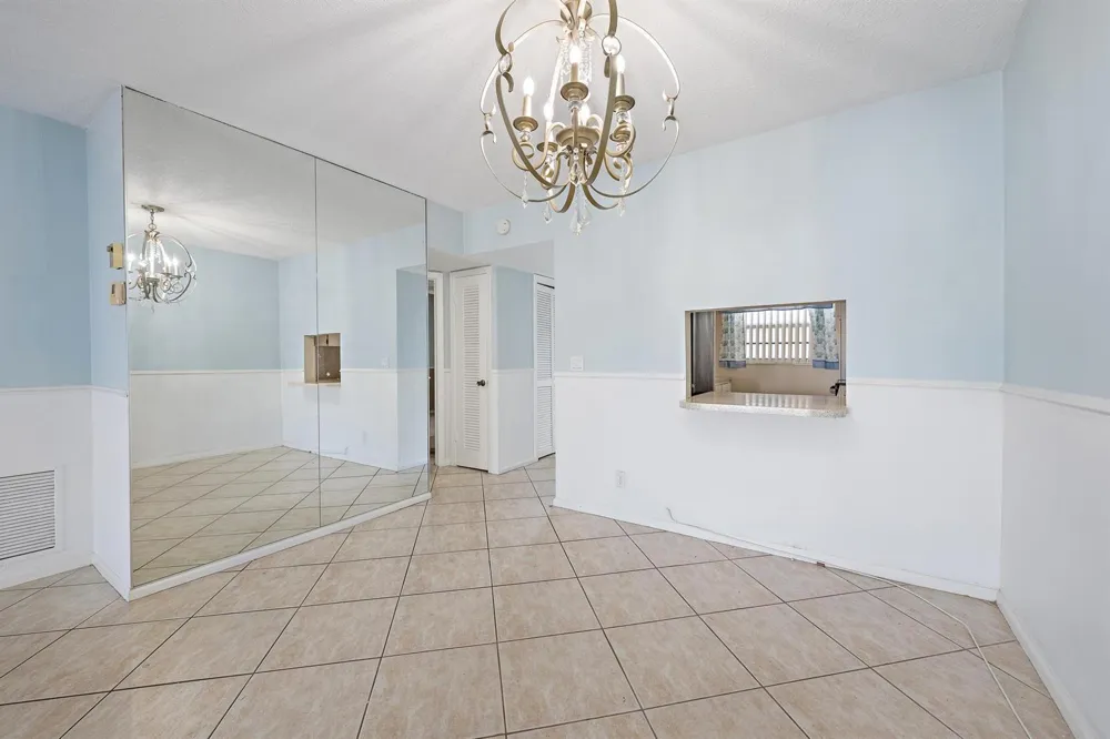 29 Yacht Club Drive #Unit 405 North Palm Beach, FL 33408