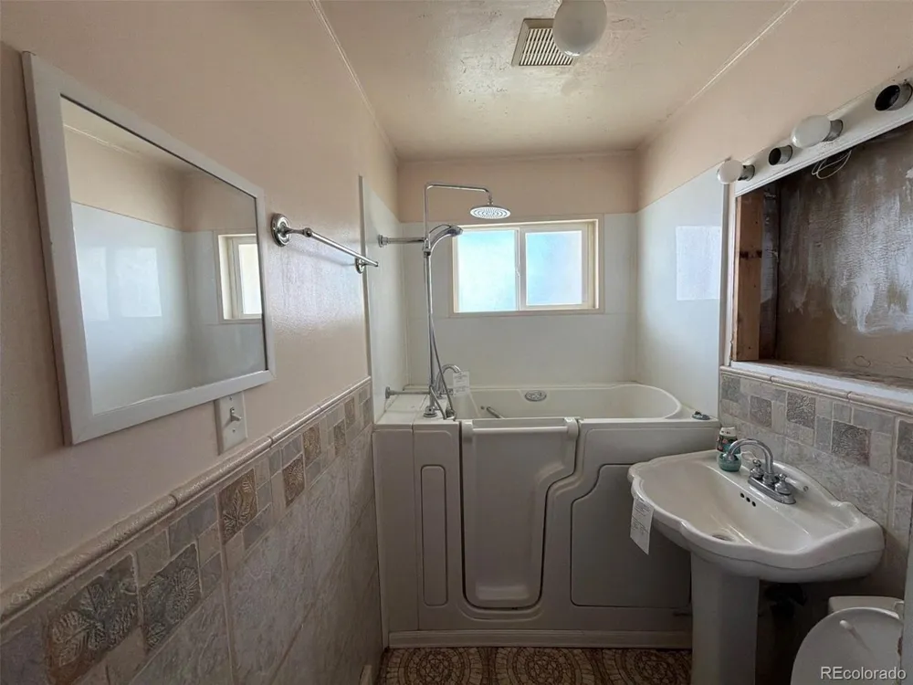 712 Alta Street Trinidad, CO 81082