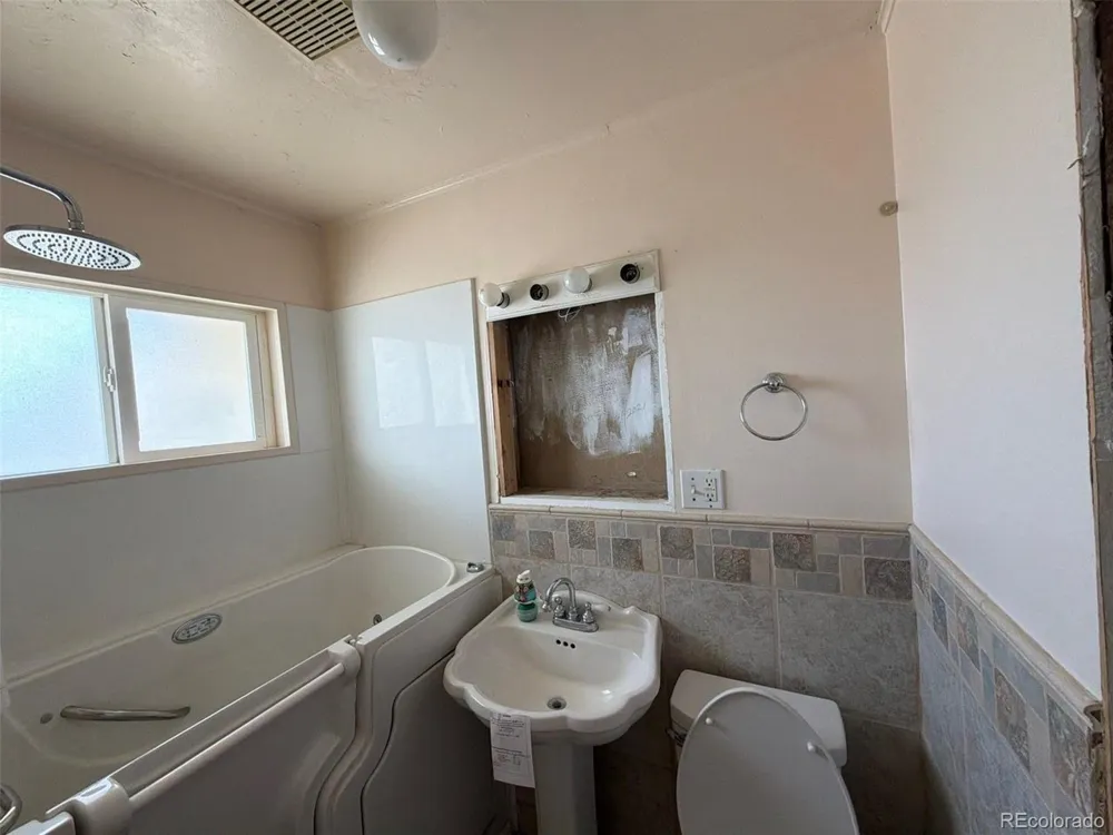 712 Alta Street Trinidad, CO 81082