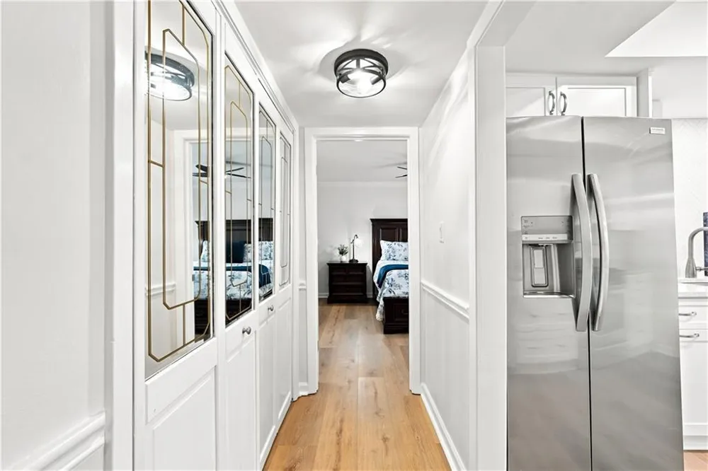 1003 Canyon Point Circle Roswell, GA 30076