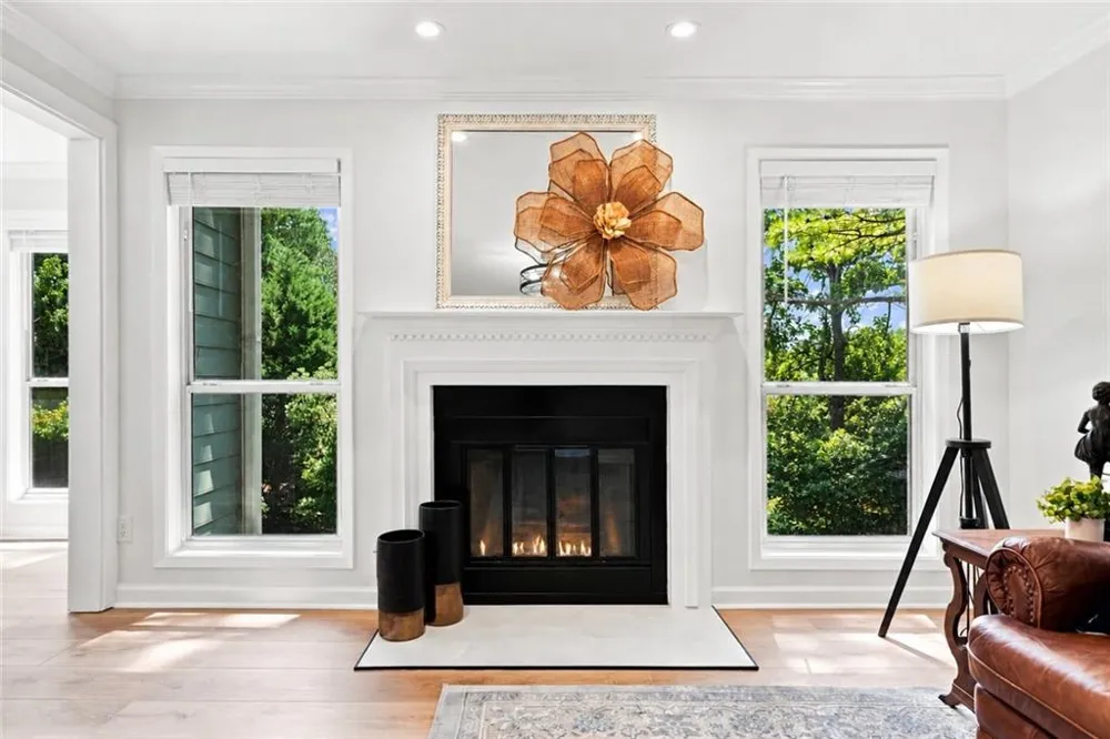 1003 Canyon Point Circle Roswell, GA 30076