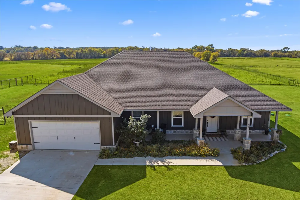 431 Advance Road Weatherford, TX 76088