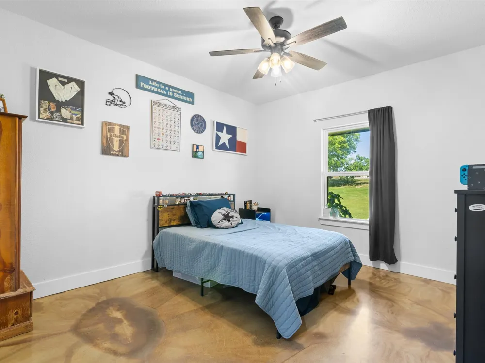431 Advance Road Weatherford, TX 76088