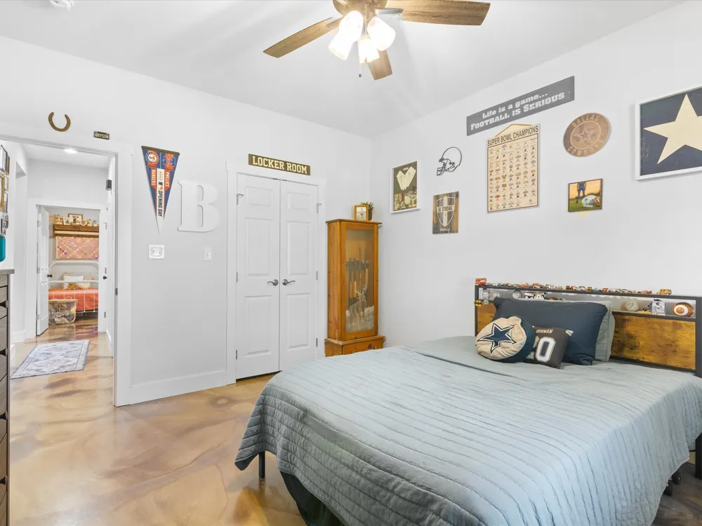 431 Advance Road Weatherford, TX 76088
